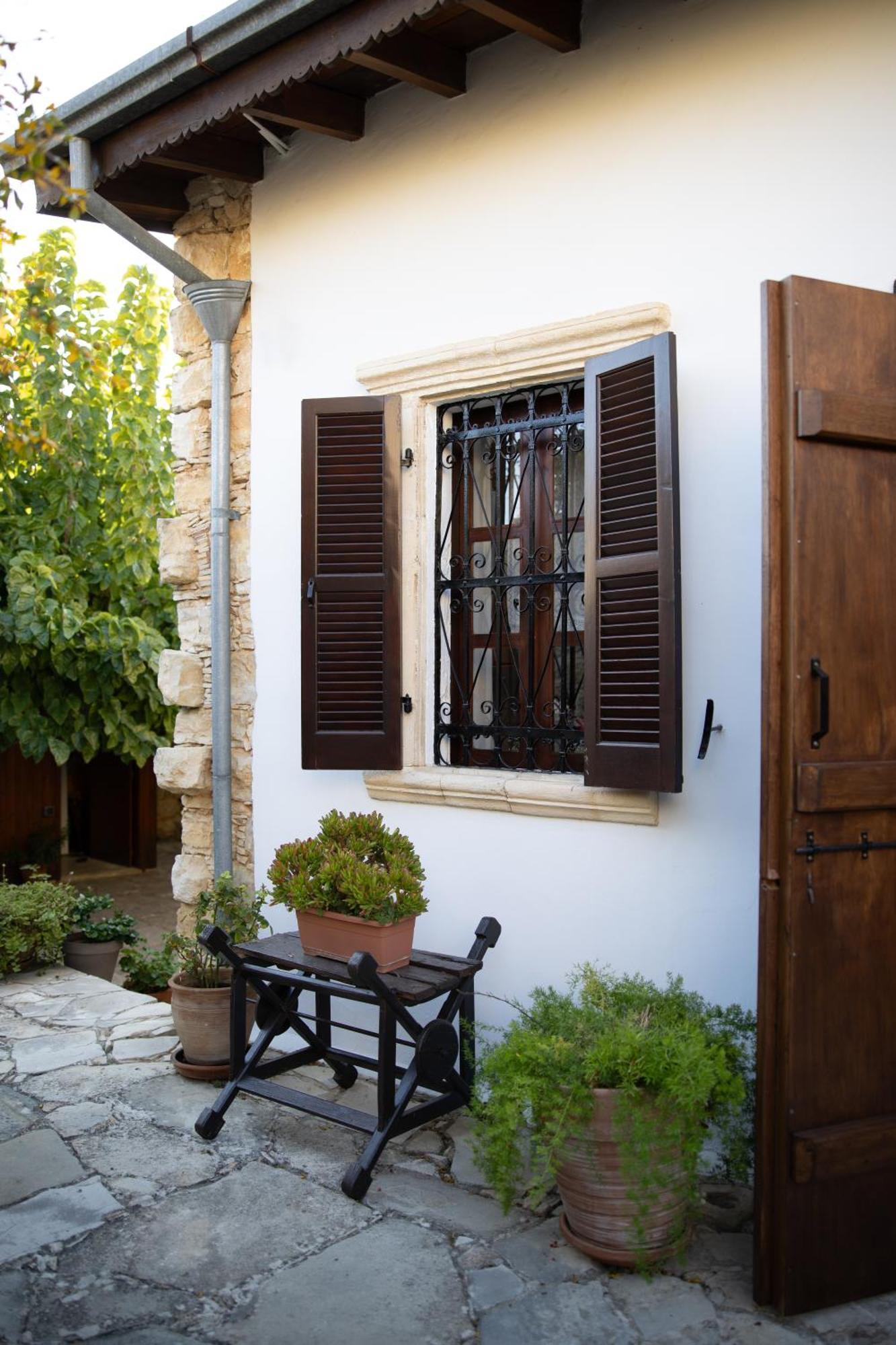 Apanemia Inn House Lofou Exterior foto